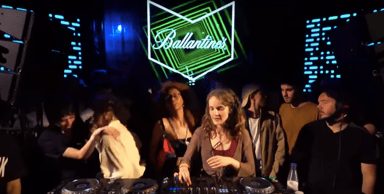 Photo of set Clara!.