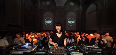 Photo of set Nazira.