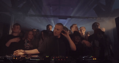 Photo of set Tommy Four Seven.