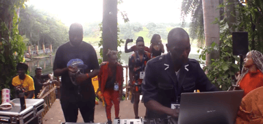 Photo of set DJ Diaki.