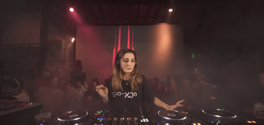 Photo of set Sophia Saze.