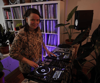 Photo of set Doc Sleep.