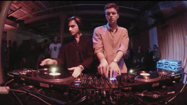 Photo of set Terron.