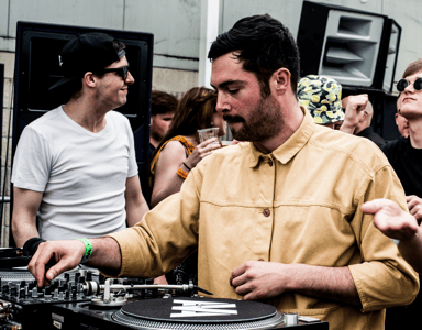 Photo of set Jimmy Rouge.