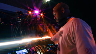 Photo of set Batekoo.