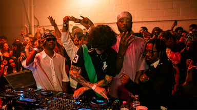 Photo of set Evil Giane b2b Eera.