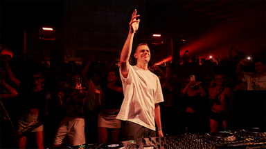 Photo of set Main Phase.