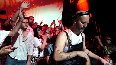 Photo of set Mx. Sür.