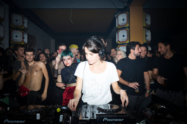 Photo of set NA O MI.