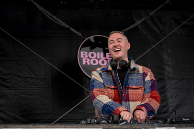 Photo of set Benji B.