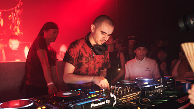 Photo of set Sandy's Trace.