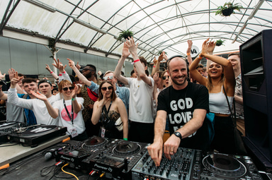 Photo of set Midland.