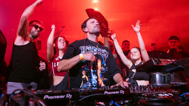 Photo of set Shlømo.