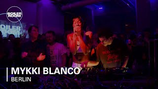 Photo of set Mykki Blanco.