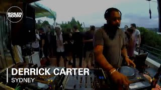 Photo of set Derrick Carter.