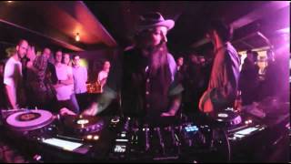 Photo of set Andrew Weatherall B2B Ivan Smagghe.