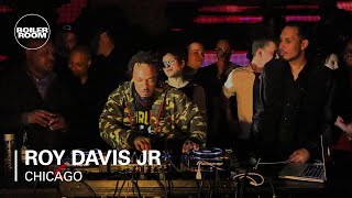 Photo of set Roy Davis Jr.