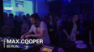 Photo of set Max Cooper.