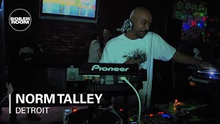 Photo of set Norm Talley.