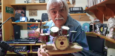 Photo of set Ivan Conti.