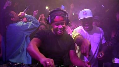 Photo of set DJ Shaun D.