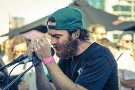 Photo of set Chet Faker.