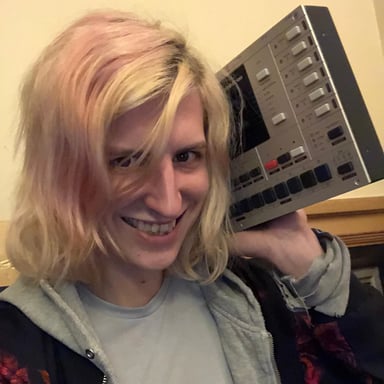 Photo of set gayphextwin (Live).