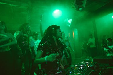 Photo of set Marceline Steel.