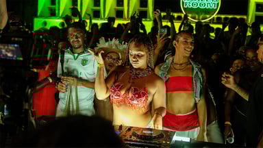 Photo of set DJ Vicx.