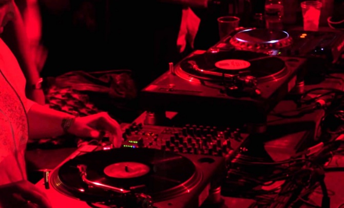 Photo of set Tama Sumo.