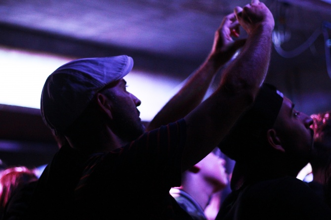 Photo of set Alan Anaya.