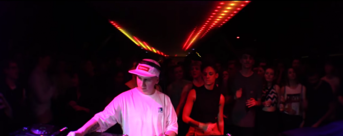 Photo of set Klangkuenstler.