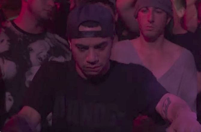 Flyer for event AraabMuzik.