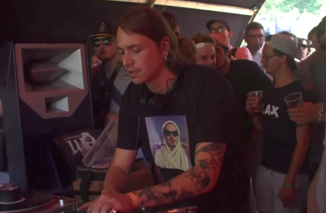 Flyer for event Max Abysmal.