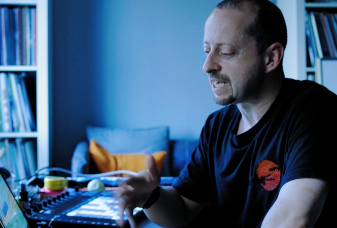 Flyer for event Kode9.