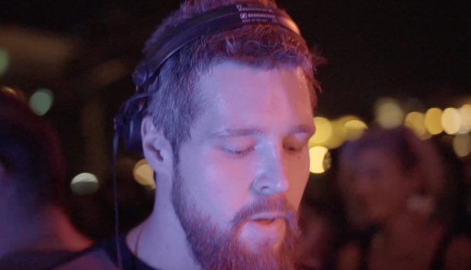 Photo of set Kristijan Molnar.