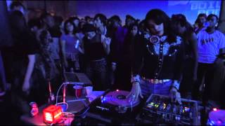 Photo of set DJ Rashida.