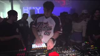 Flyer for event Groundislava.