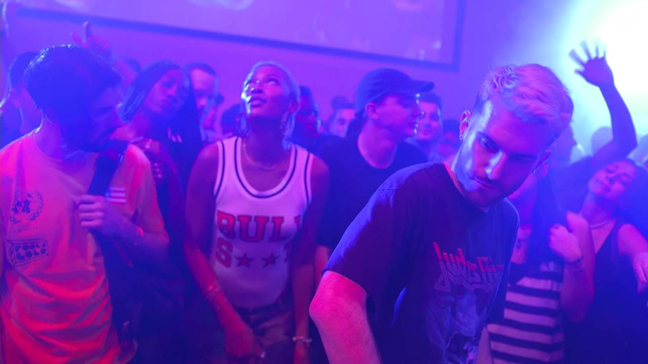 Photo of set A-Trak Turntablist Set.