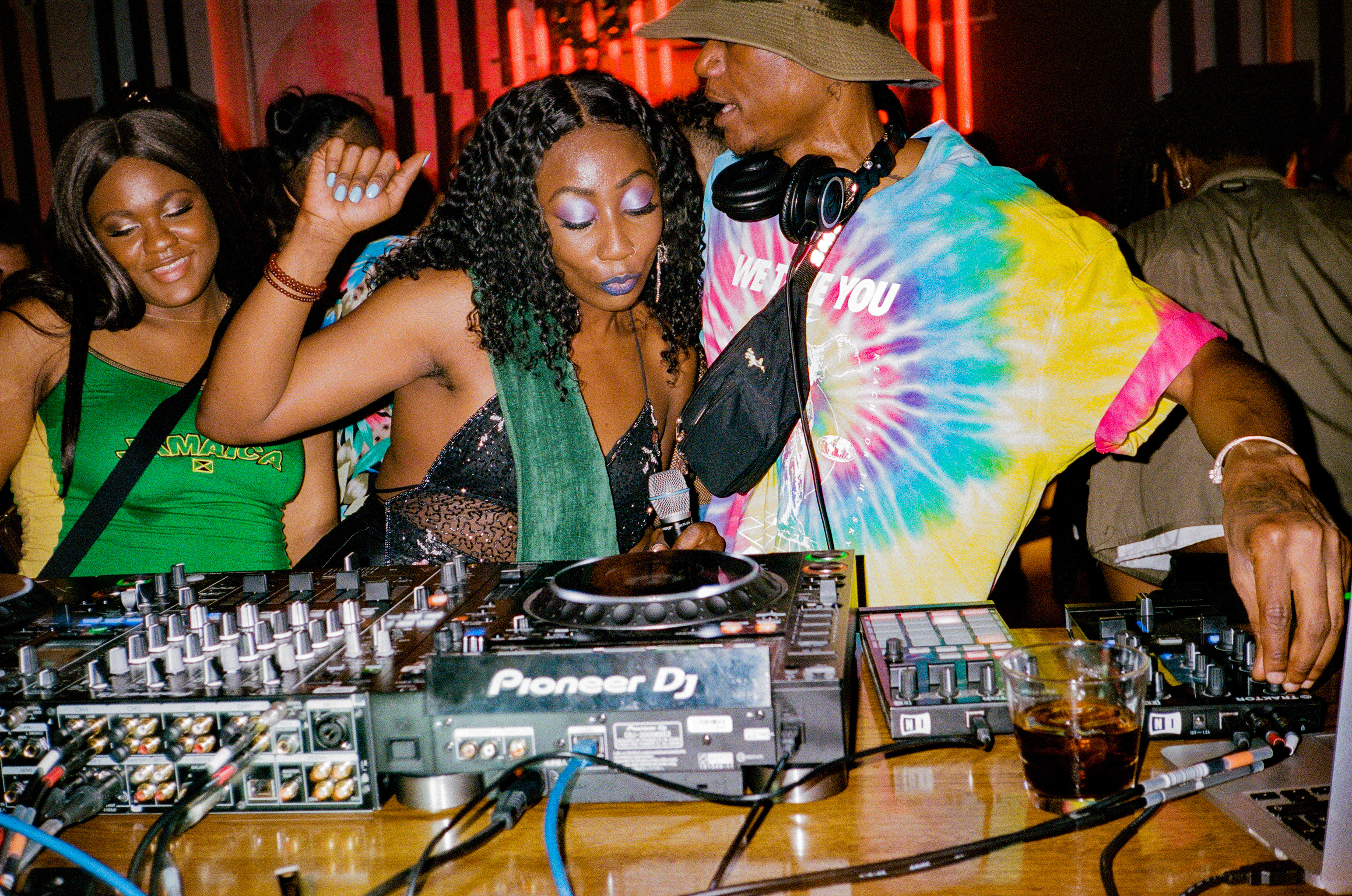 Flyer for event Bonbon Kojak.