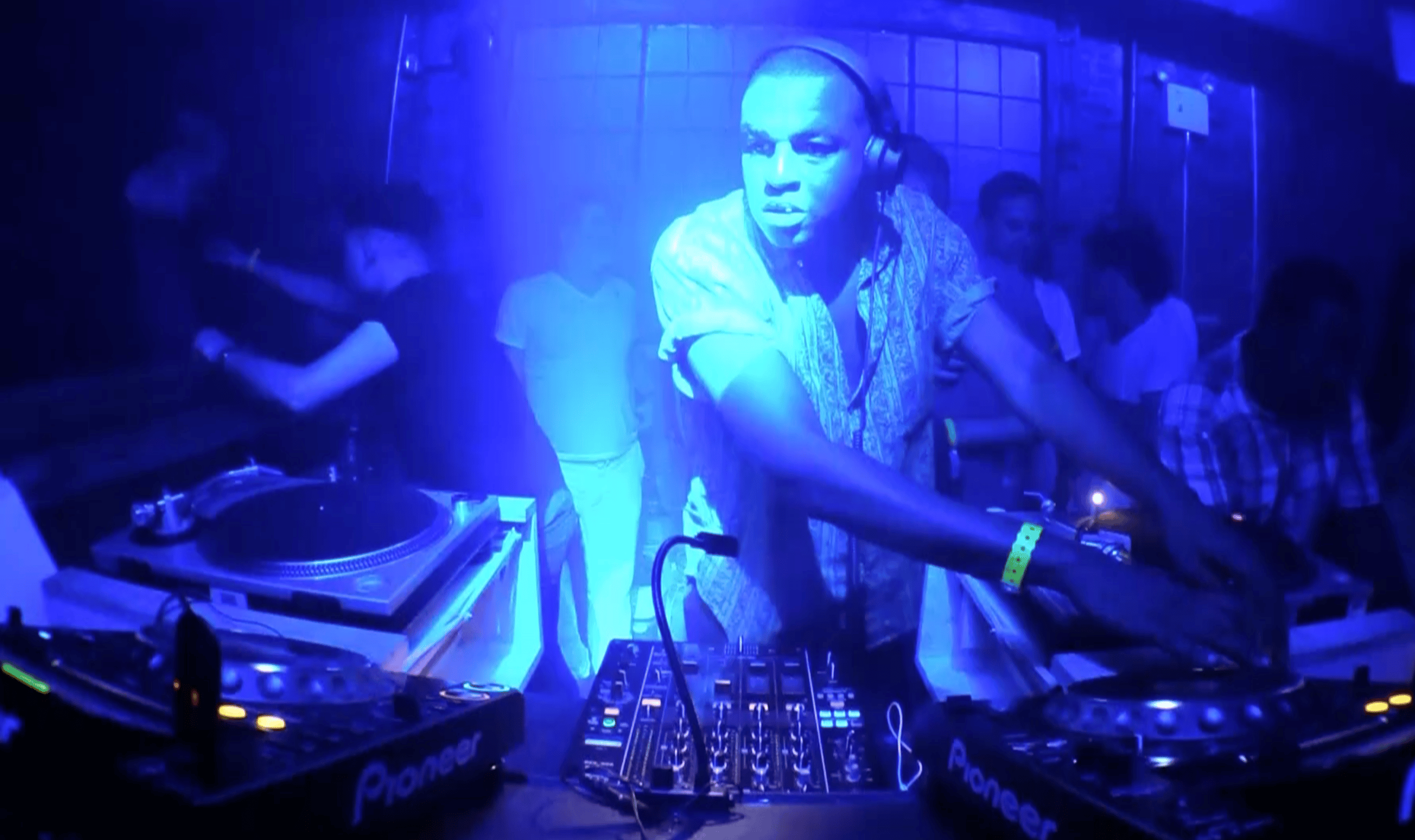 Photo of set Sinkane.