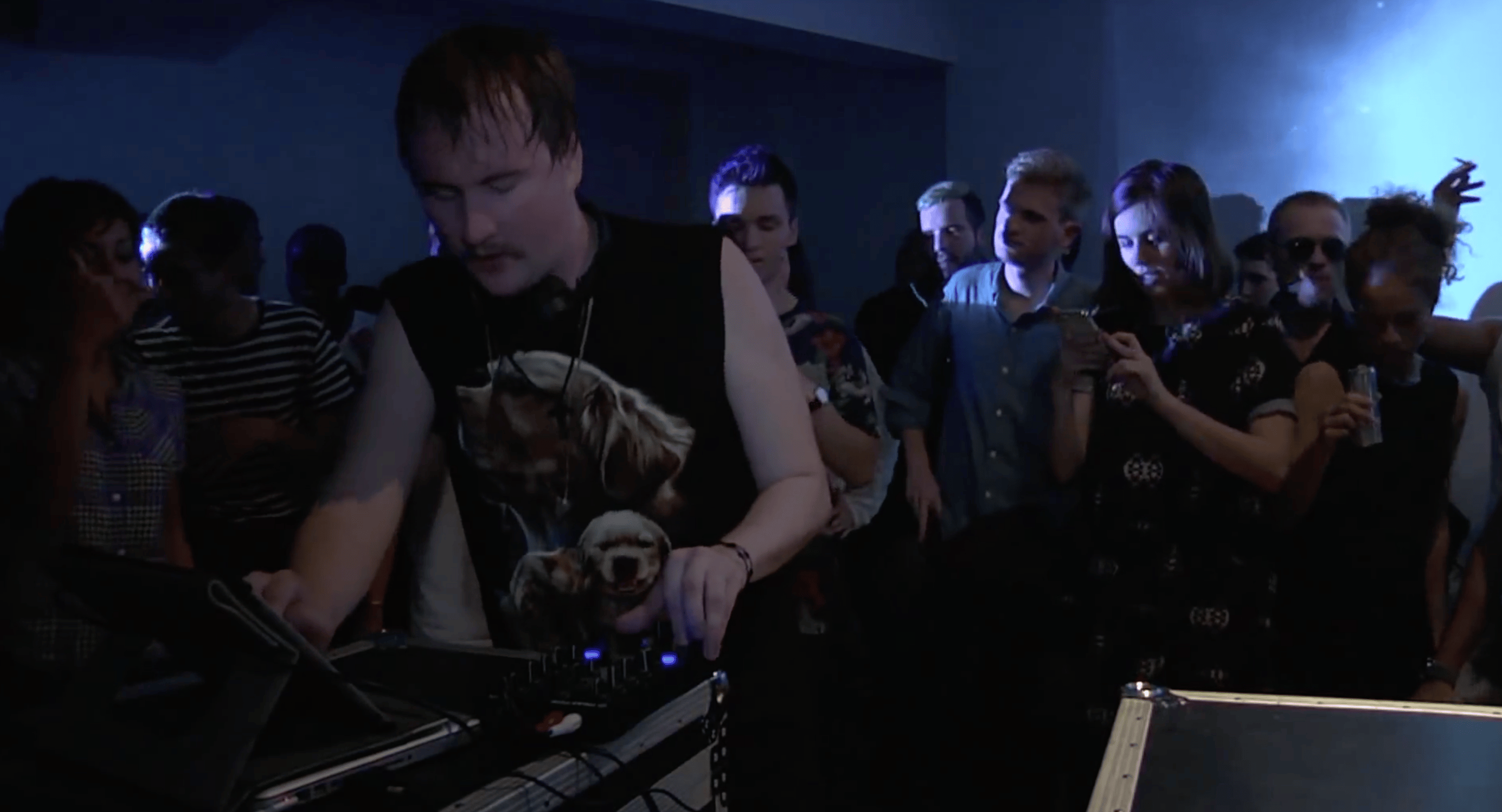 Photo of set Machinedrum.