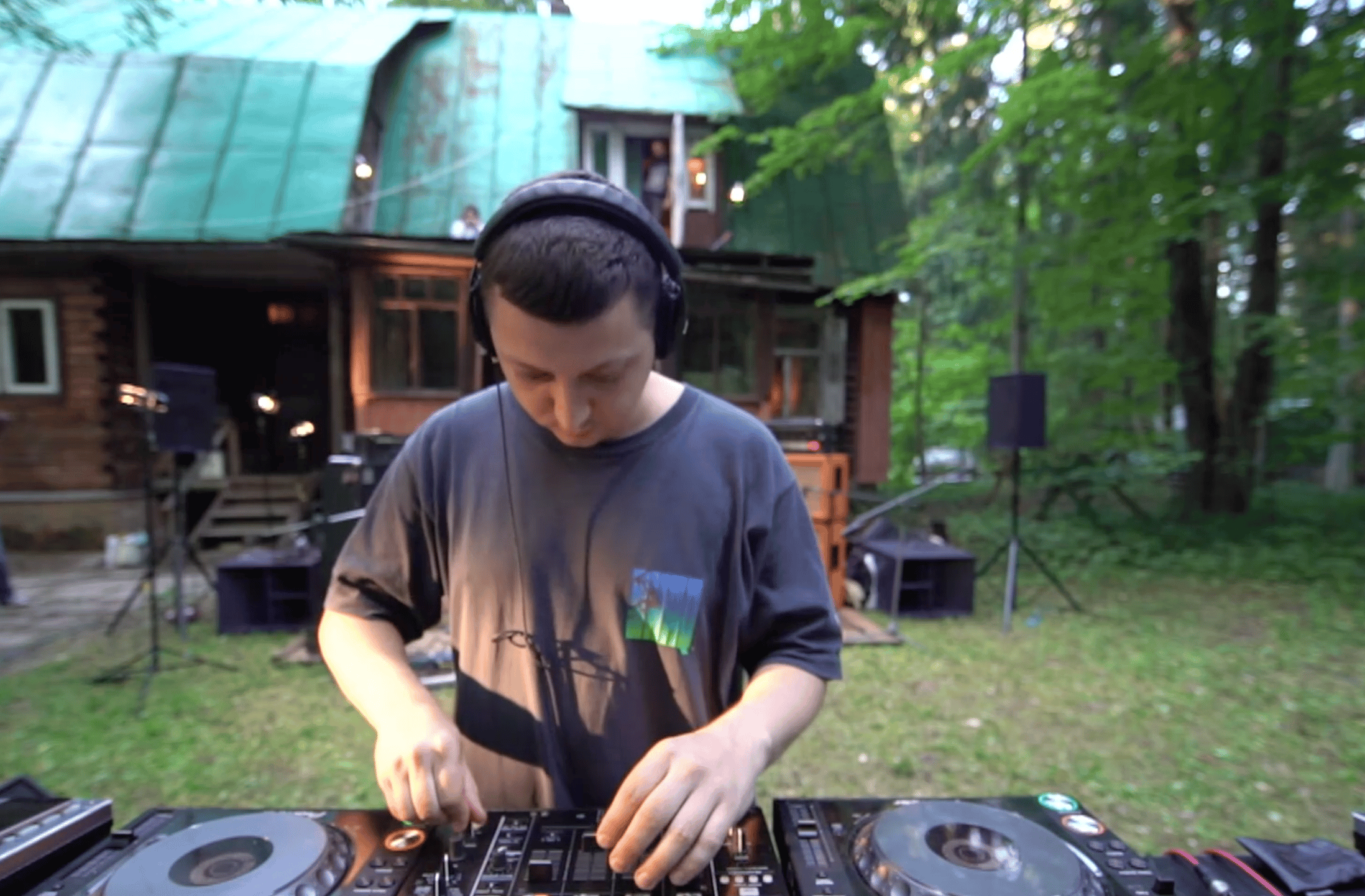 Flyer for event Lapti.