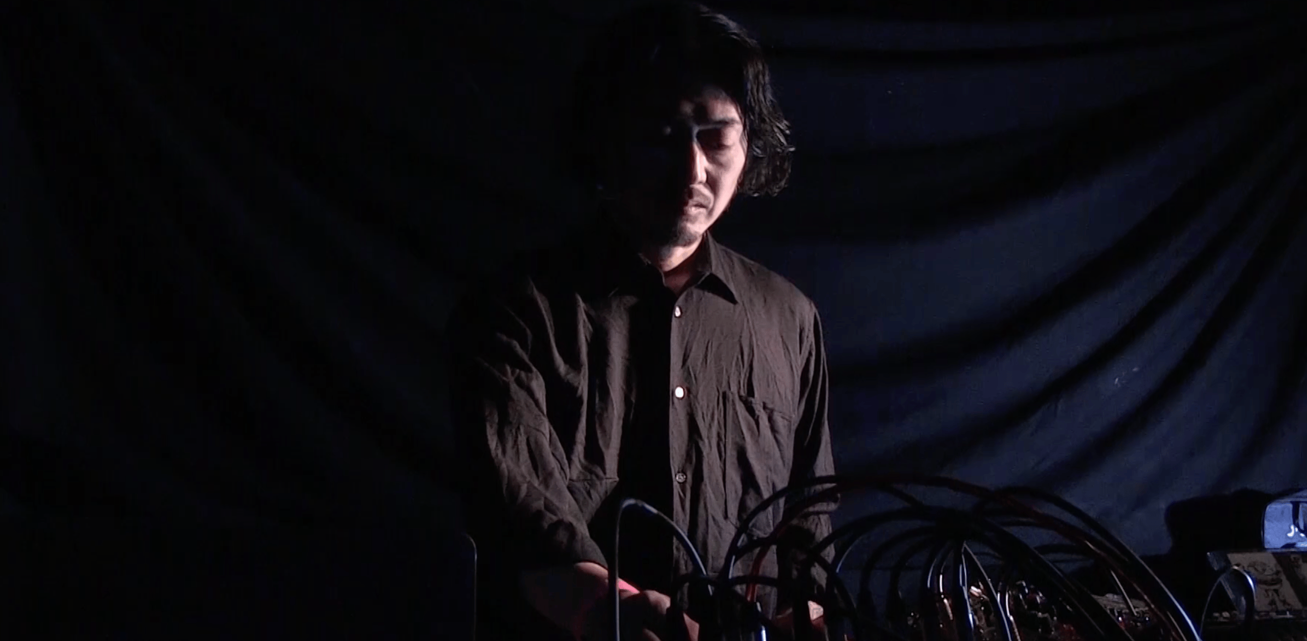 Photo of set Ryo Murakami.