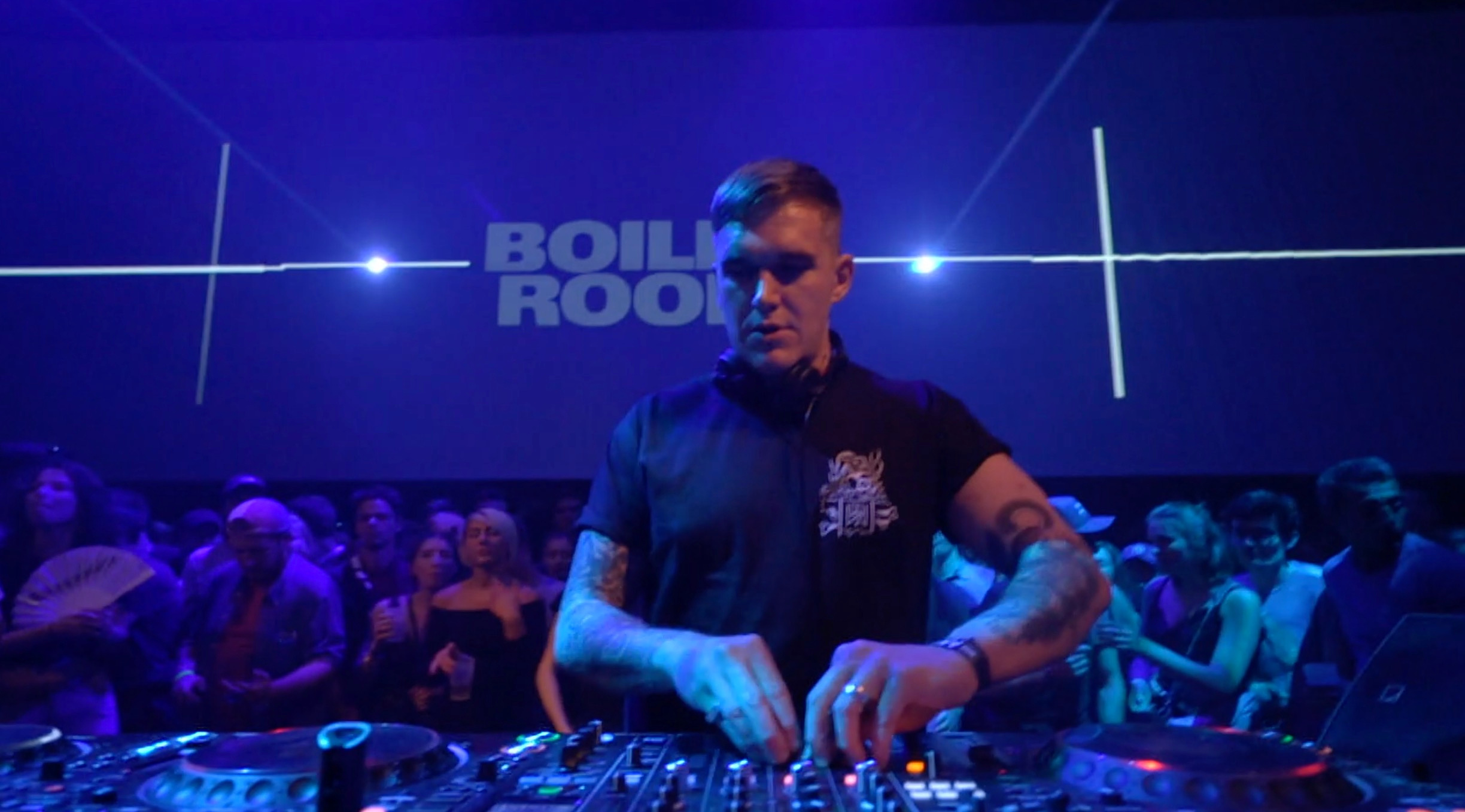 Photo of set Jay Clarke.