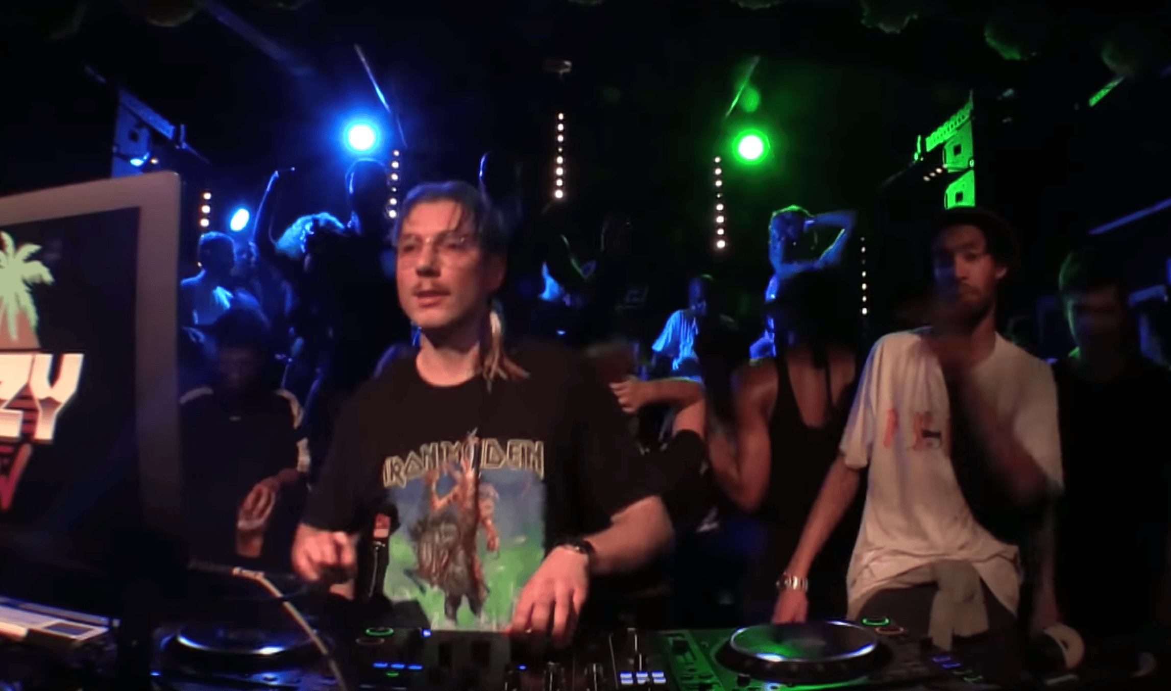 Photo of set Lazy Flow.