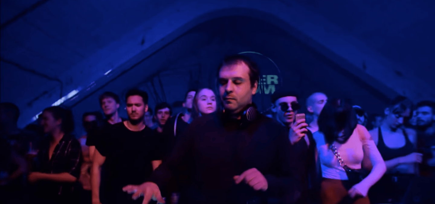 Photo of set 33.10.3402.