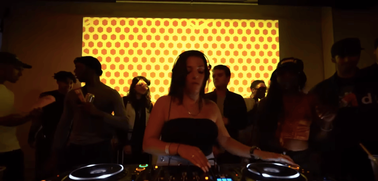 Flyer for event Amy Becker.