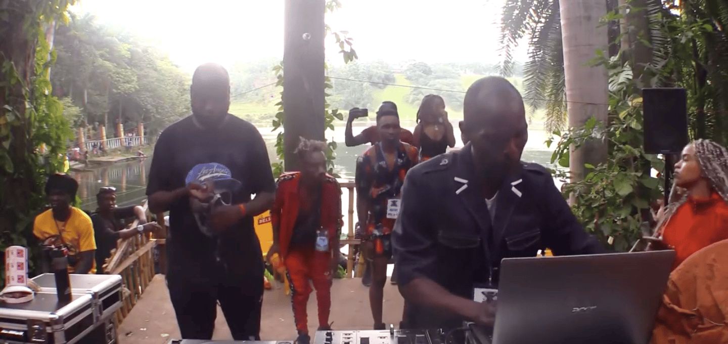 Photo of set DJ Diaki.