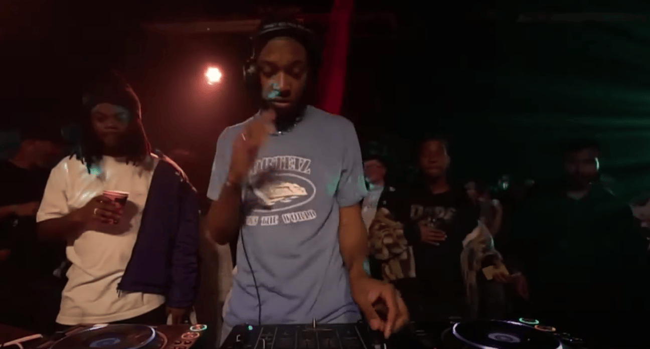 Photo of set DamnShaq.